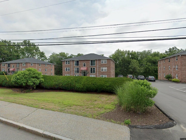 Photo - 99 East Broadway