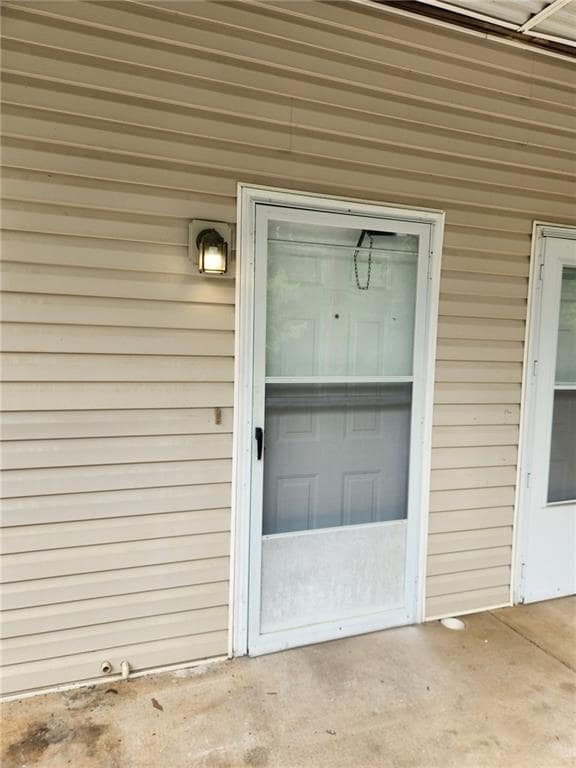 Photo - 215 Meridian St