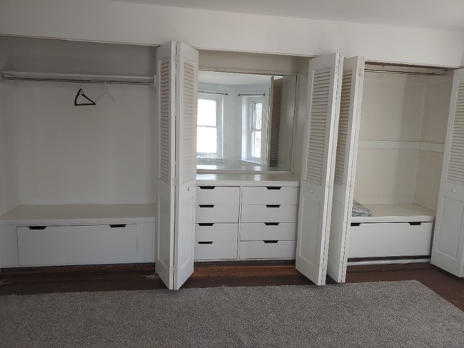 Photo - 23 N Front St