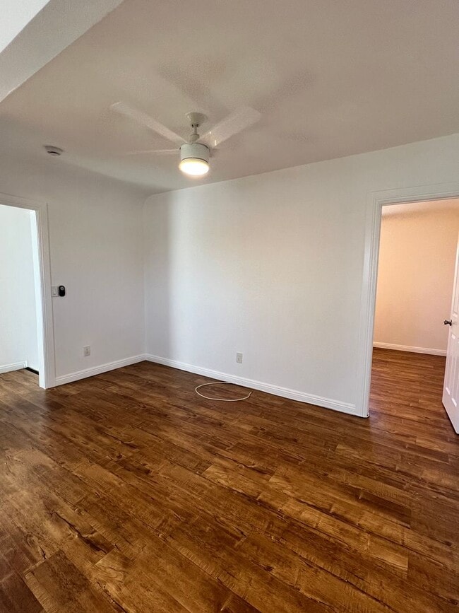 Photo - 4172 S Hobart Blvd Unidad 4172 S. Hobart