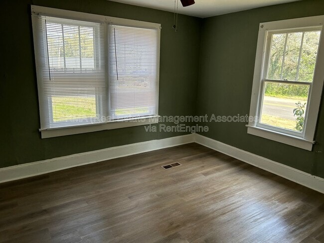 Photo - 1202 Pleasant Ave