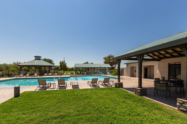 Perfect 3 bed/2 bath home in Johnson Ranch! - Perfect 3 bed/2 bath home in Johnson Ranch!