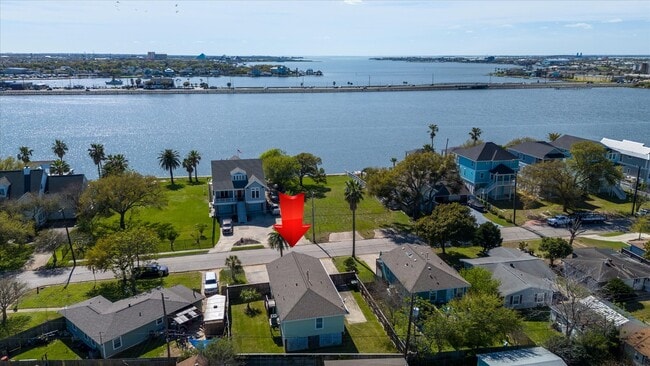 Photo - 1618 Bayou Shore Dr