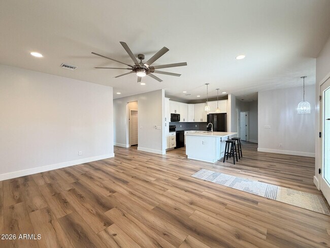 Photo - 5145 E Hash Knife Draw Rd