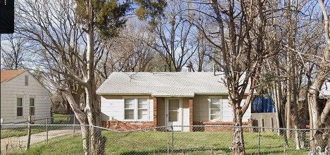 Photo - 2517 SW 42nd St