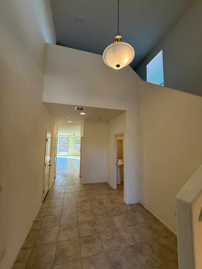 Photo - 7295 S Via Tierra Mesa