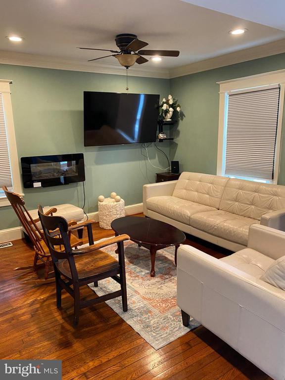 Photo - 4531 32nd St