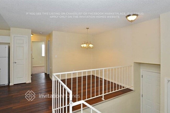 Photo - 17634 Snowberry Way