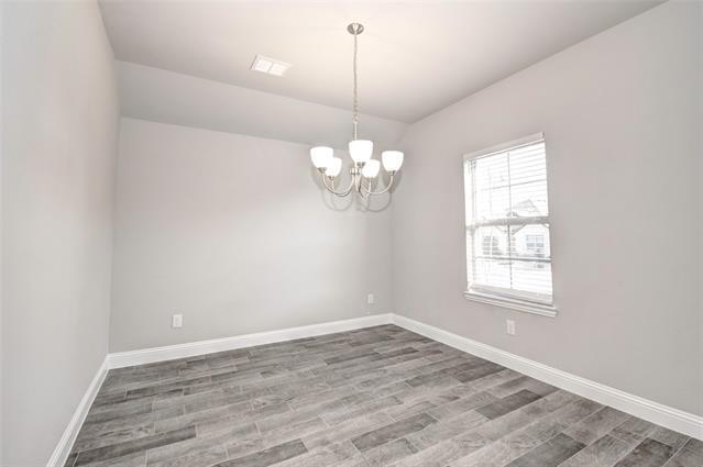 Photo - 6004 Horsetail Dr