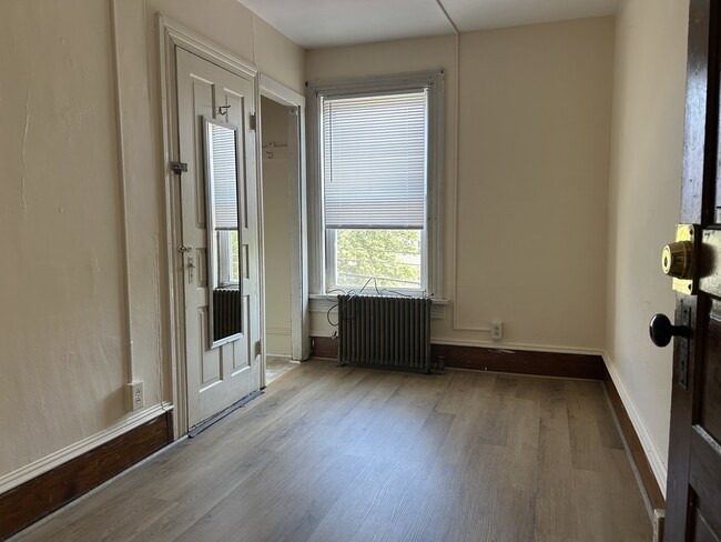 Bedroom 2 - 187 N Fairview St Unit 2