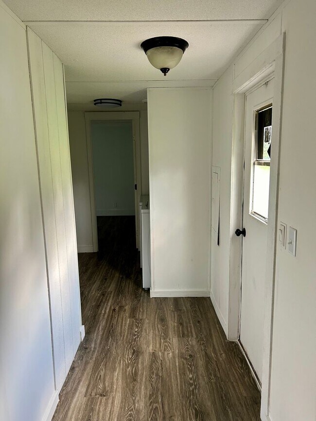 Photo - 2 Bed 1 Bath Mobile Home on large lot