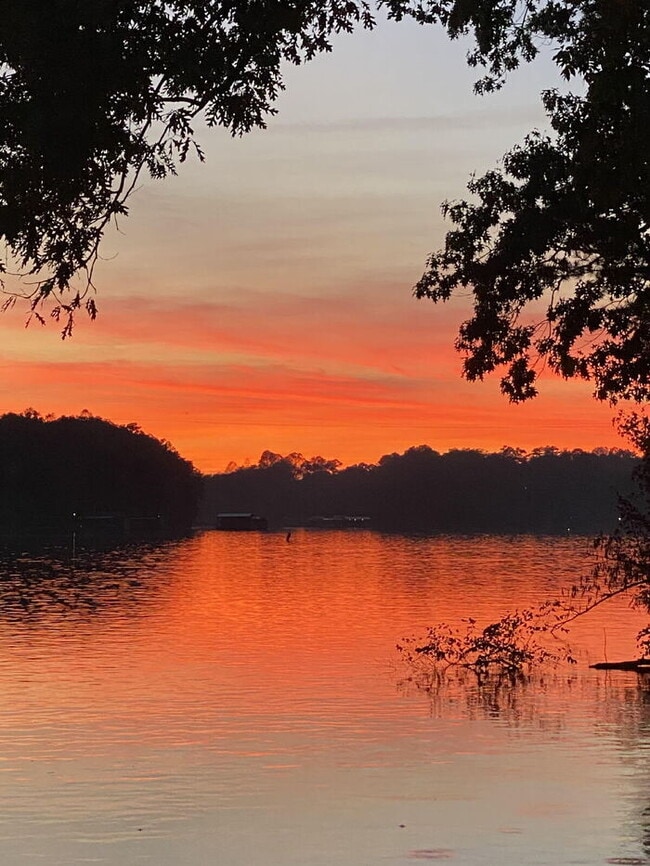 Photo - 222 Nautique Ct