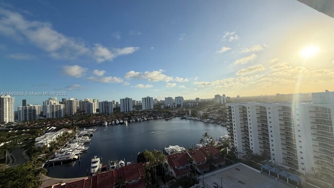 Photo - 3640 Yacht Club Dr Condo Unit 1807