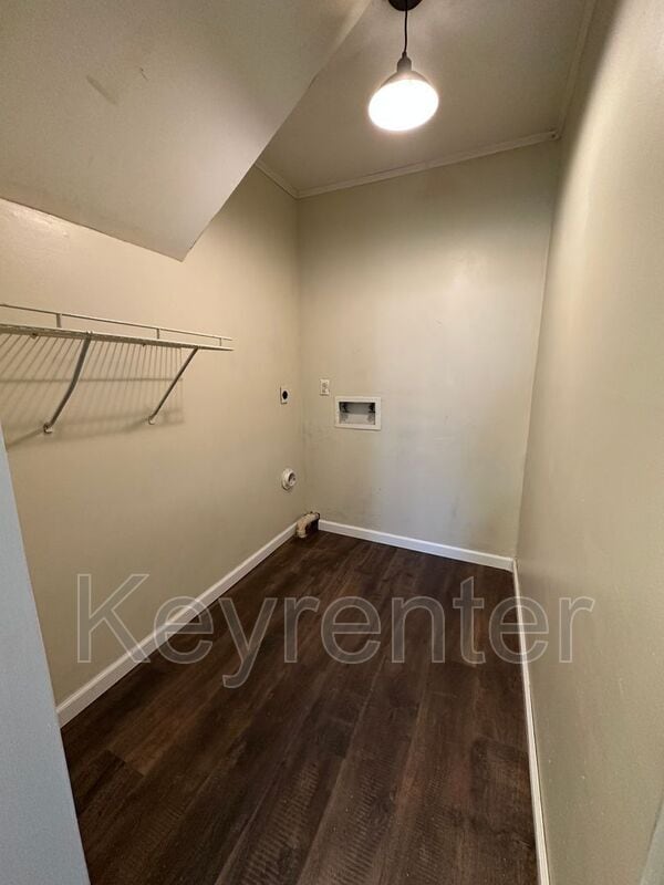 Photo - 300 Jefferson Ln