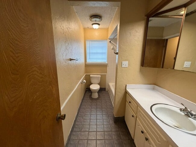 Photo - Wonderful east Norman home! Three bed, two bath, two car garage, fully fenced yard!