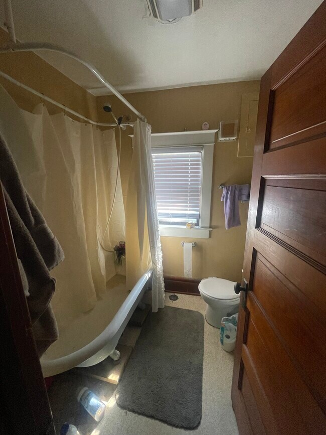 Photo - 1507 Wilson St