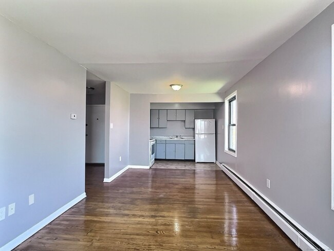 Photo - 185 Palisade Ave Unit 8