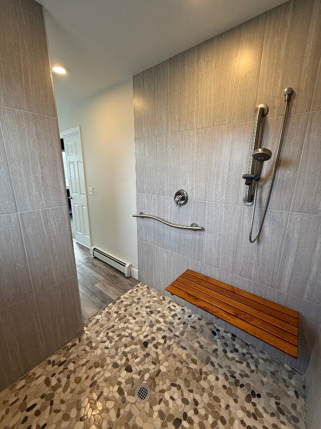 Photo - 938 Elberta Dr