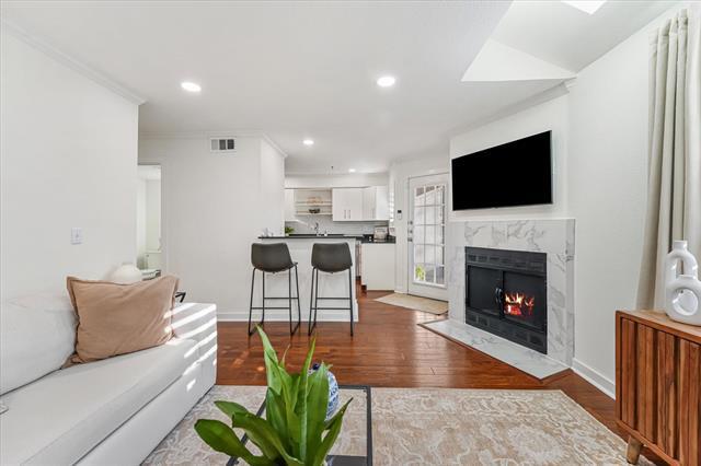 Photo - 3901 Travis St Unit 126