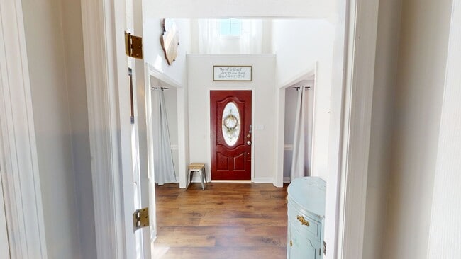 Photo - Stunning Two-Story on Corner Lot in King's Grant!