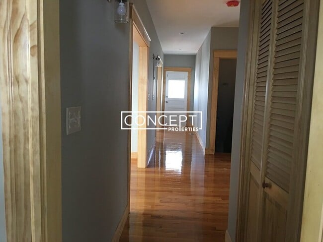 Photo - 152 Winchester St Unit 1B