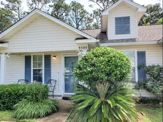 Building Photo - 9580 Cobblebrook Dr