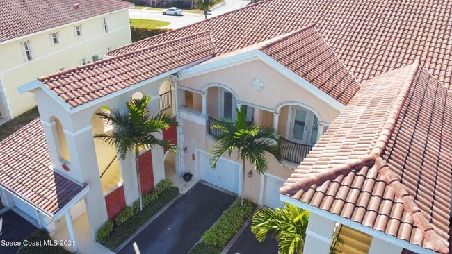 Photo - 117 Lancha Cir Unit 201