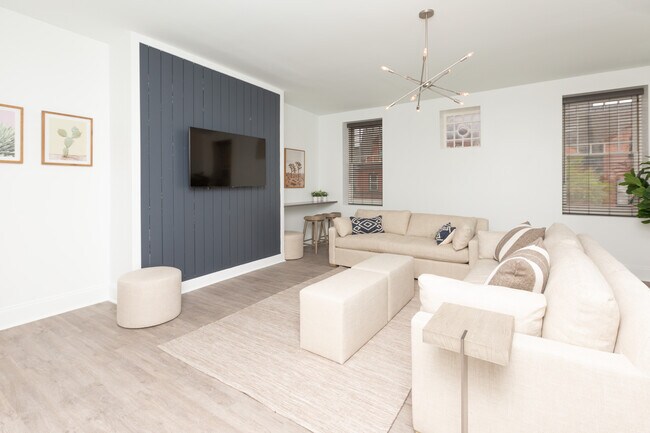 Photo - Chateaus at 1012 N Calvert