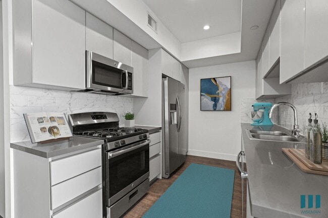 Building Photo - Rosewood Heights by Wiseman