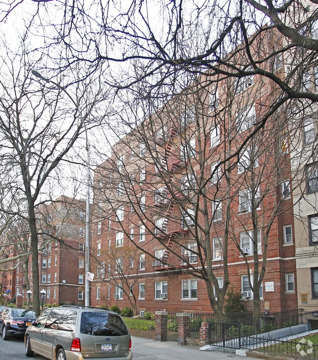 Photo - 280 Ocean Pky