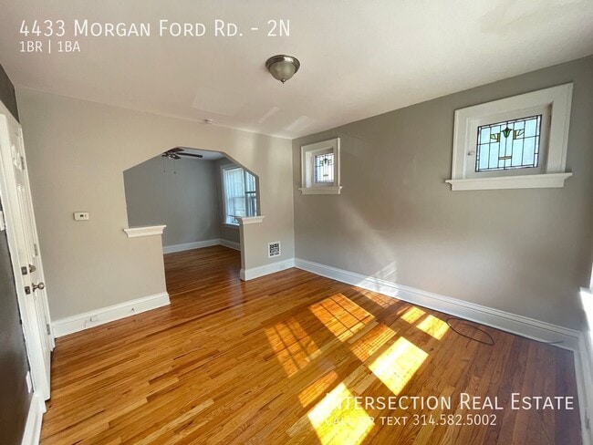 4433 Morgan Ford Rd Unidad 2N
