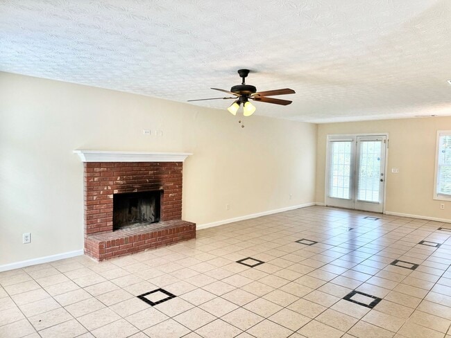 Photo - 4BR/2.5BA Open & Bright Lawrenceville Home