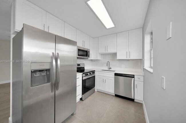 Photo - 100 Northampton E Unit 100