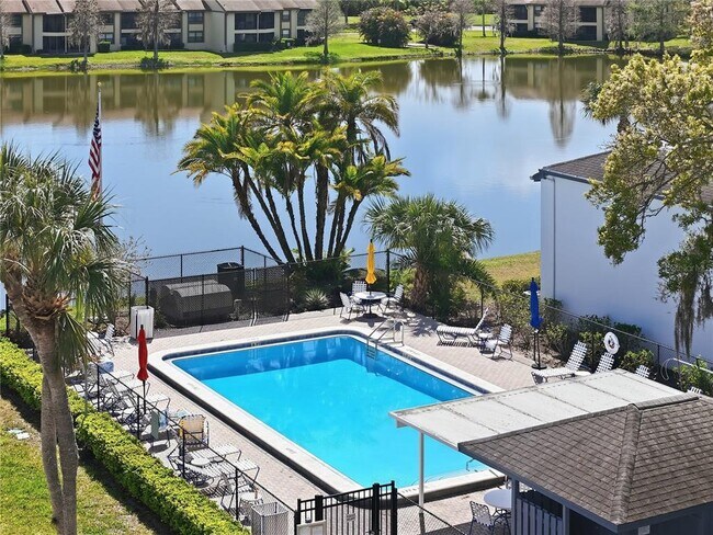Photo - 240 Cypress Ln Unit 240