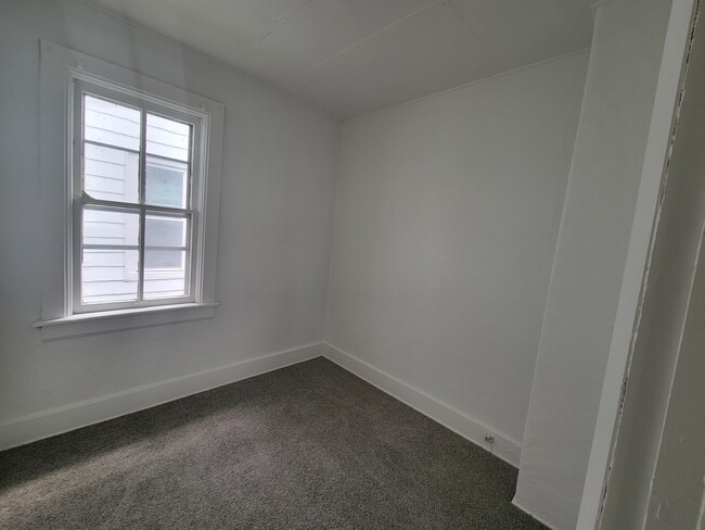 Photo - 2560 S Austin St