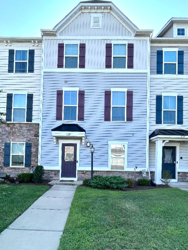 Photo - 428 Spring Hill Pl