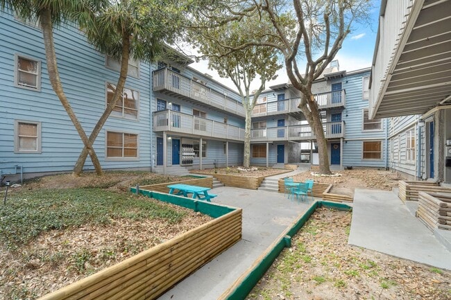 Building Photo - 8100 Seawall Blvd Unit 234 Rental