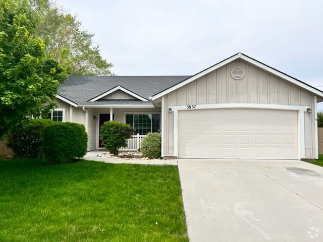 Building Photo - 3857 N Tipton Way Rental