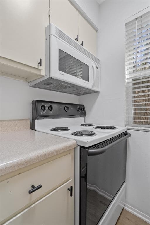 Photo - 4105 Speedway Unit 203