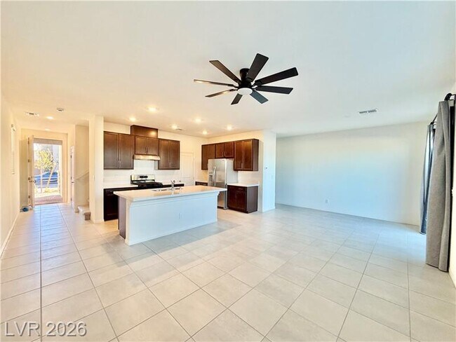 Photo - 9112 Rivington Ave