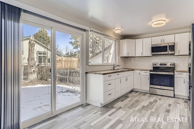 Photo - 3822 S Ceylon Way