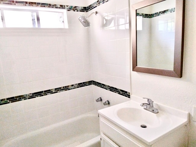 Photo - 1532 W 29th St Unit 1532