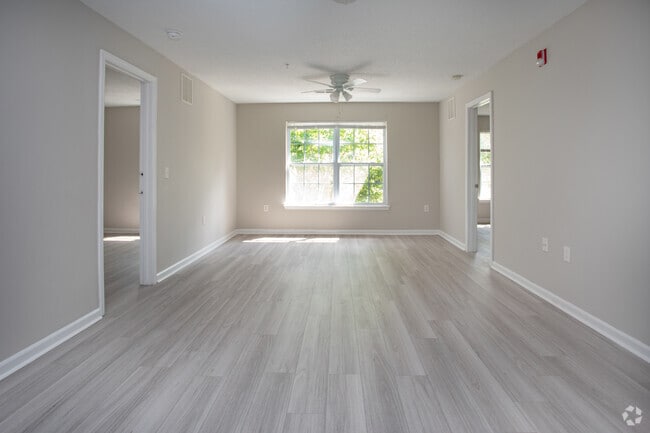 3BR,3BA-1,264SF