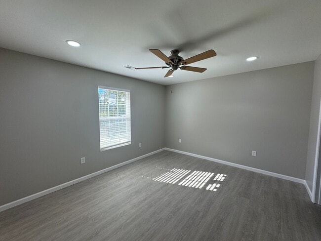 Photo - Modern 2025 New Construction