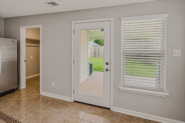 Photo - 17110 Westminster Village Ct