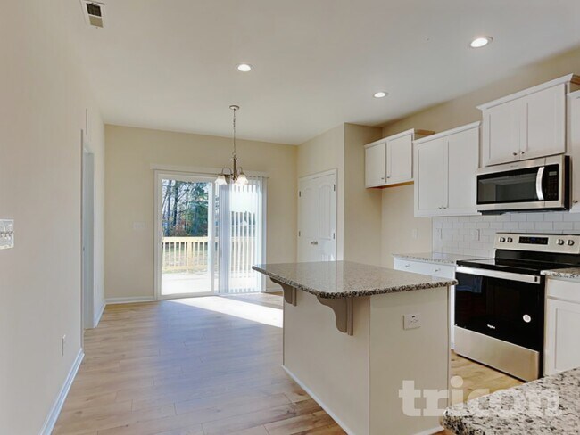 Photo - 116 Greenhouse St