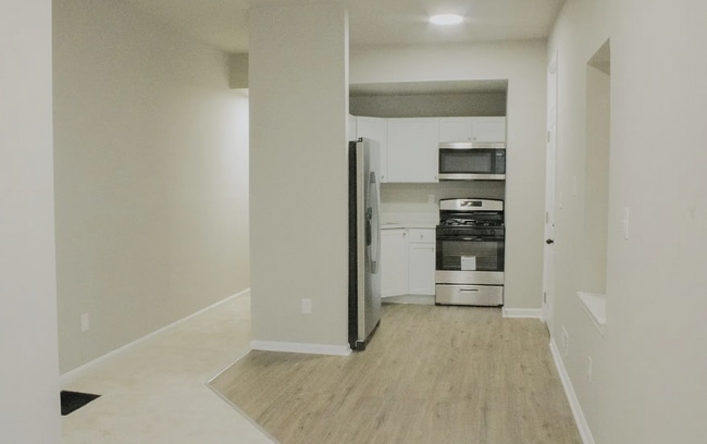 Building Photo - 50 N Patterson Park Ave Unit B