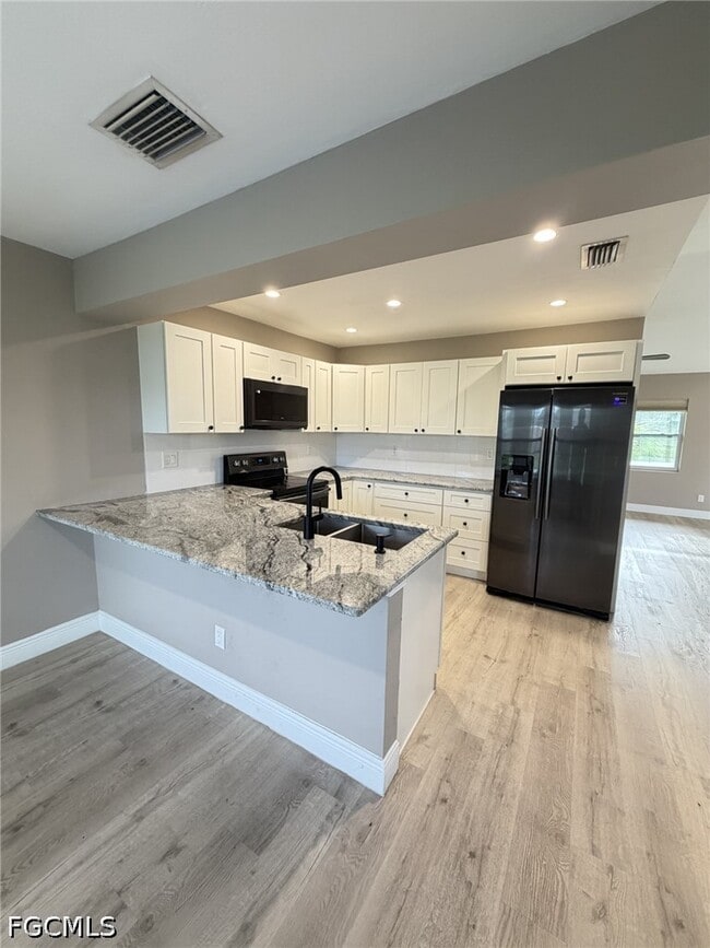 Photo - 4140 SW 6th Pl