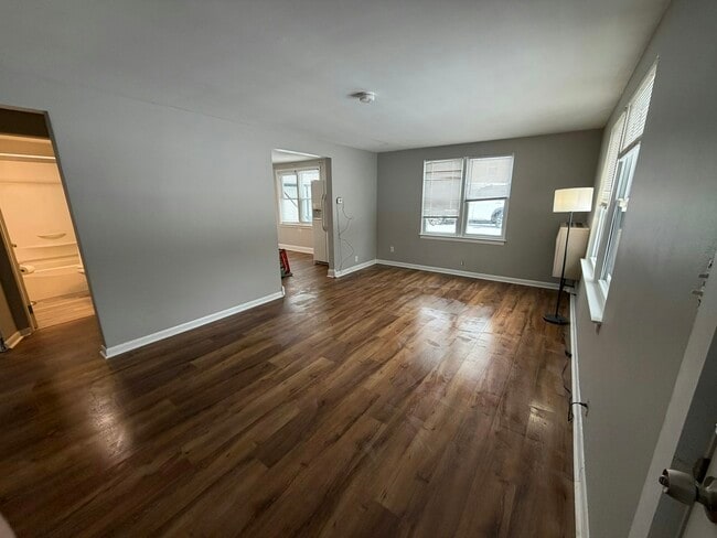 Photo - 2396 S Long Lake Rd