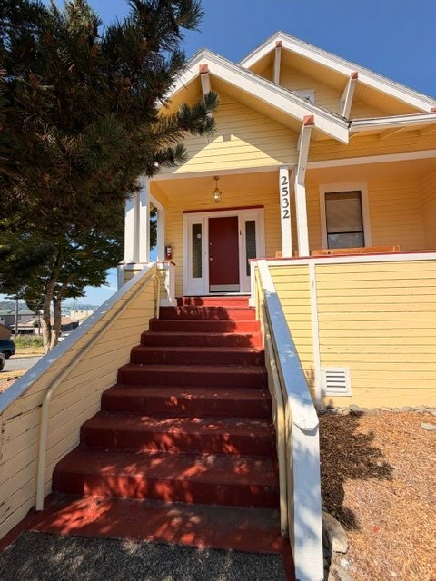 2532 Grand Ave Unidad 1